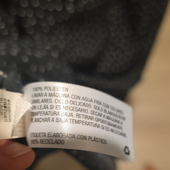 Chic Black Dress with White Dots - Picture 9 of 10